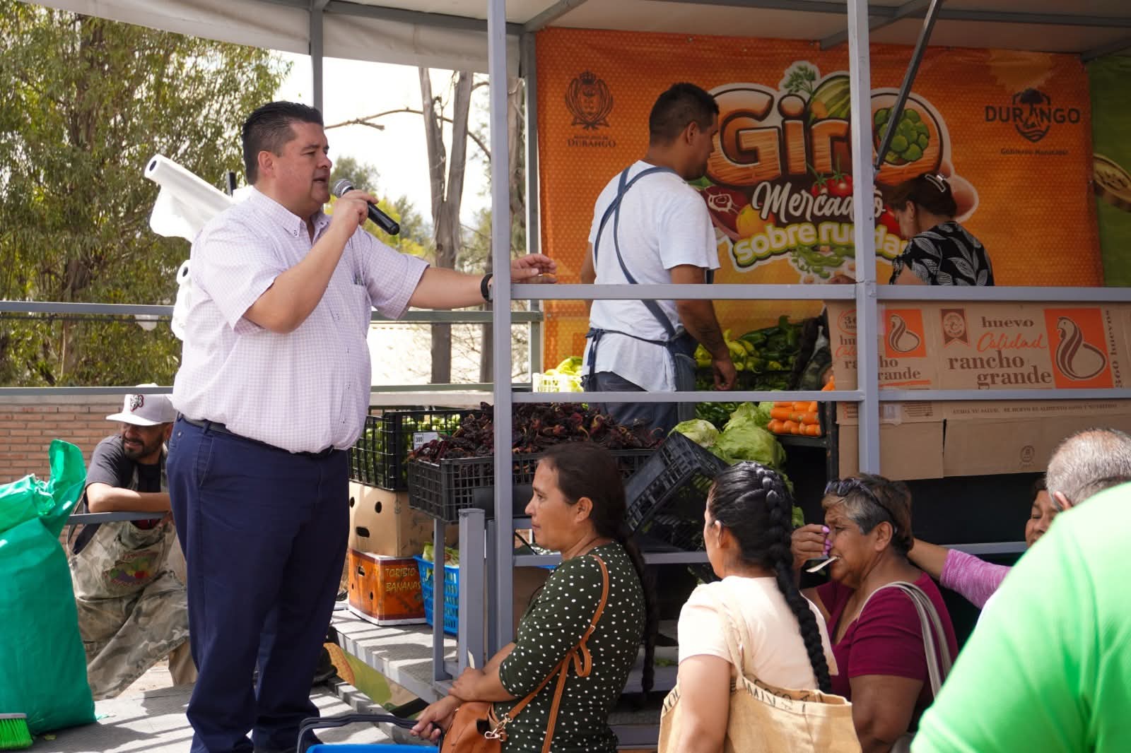Mercadito Giro acerca alimentación, salud y vivienda digna a las zonas con mayor necesidad