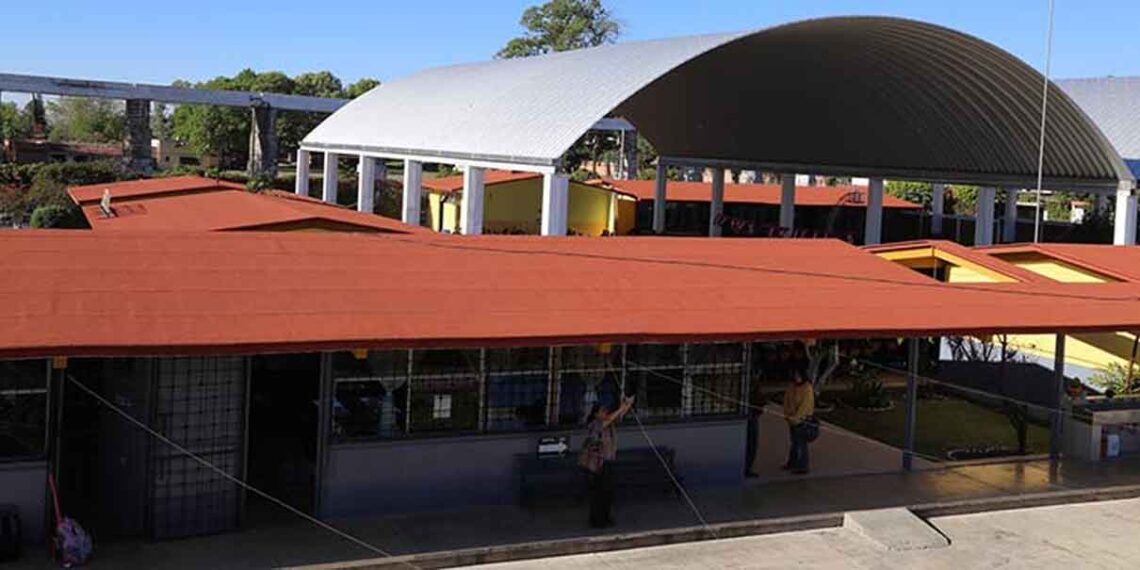 Padres de familia y autoridades cuidarán escuelas en Atlixco este verano