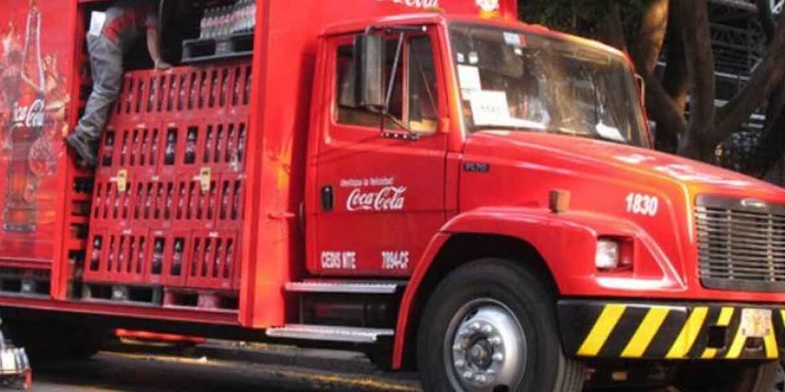 SMT llama a sancionar unidades refresqueras por alta contaminación