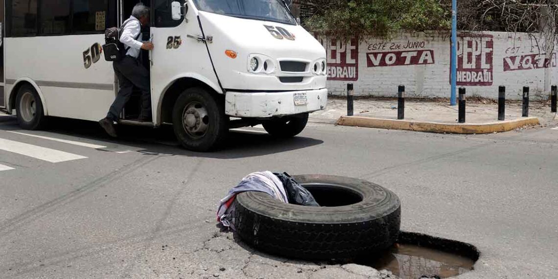 Alertan por deterioro en carreteras de Puebla: 50 % requiere atención urgente
