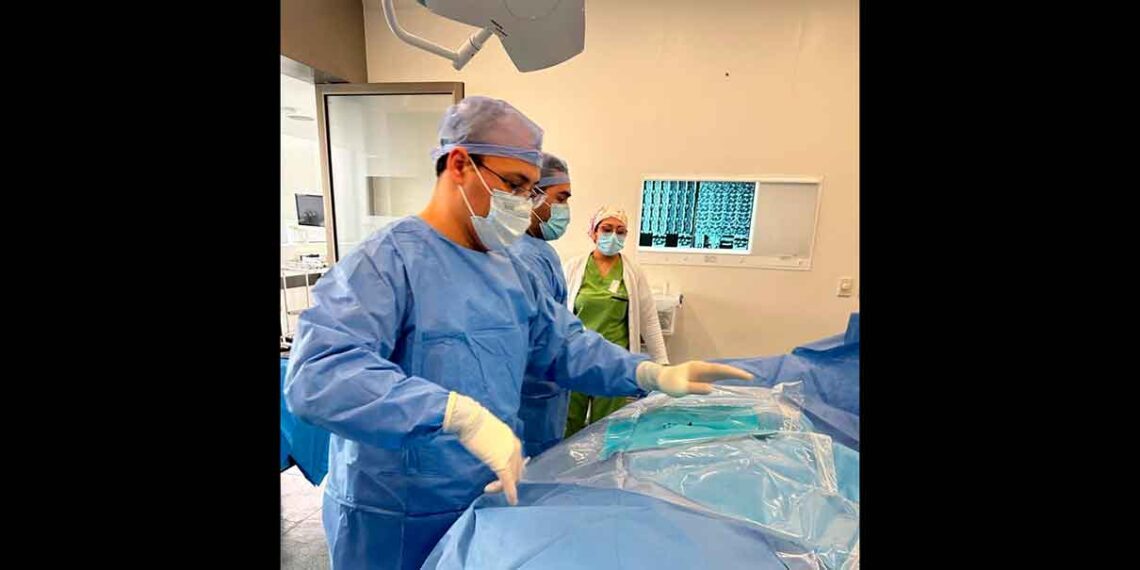 Ocho de cada diez mexicanos enfrenta problemas de columna vertebral: Una crisis de salud silenciosa