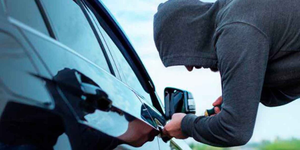 Baja 2 % el robo de autos asegurados en Puebla, pero persiste la violencia en 7 de cada 10 casos